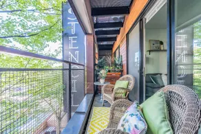 Seattle Modern and Stylish Penthouse Apartment (Wifi, Pet Friendly, Rooftop) - Image 2
