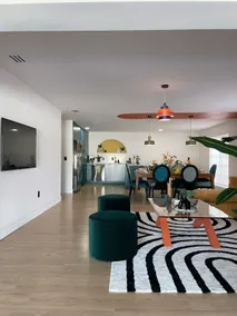 Groovy Casa - Image 3