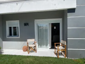 Great house with a pool - Image 5