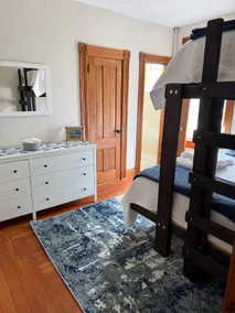 Apartment in Stonington: near The Velvet Mill - Image 5