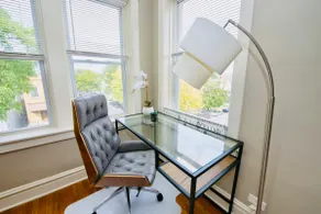 Bright KNG+QN/near DT/walk to restaurants & bars - Image 2