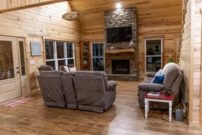 River’s Edge Retreat - Image 2