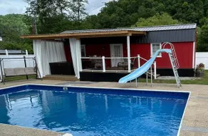 River Road Retreat - Image 2