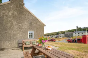 1 Bed in Haverfordwest oc-61170 - Image 2
