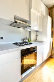 Modern Loft with Parking Space | Near Highway - Image 3