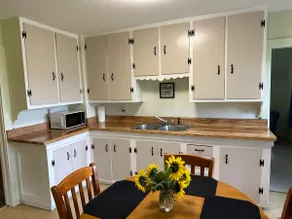 Mountain View Apartment - Image 3