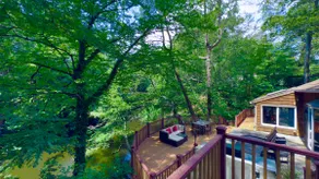 Cozy Riverfront Cottage•Pool•Hot Tub•35 min NYC - Image 4
