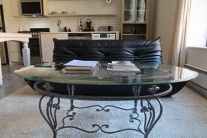 Stylish Hidden Gem in the Heart of Uptown 1BD 1BA - Image 4