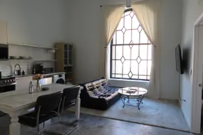 Stylish Hidden Gem in the Heart of Uptown 1BD 1BA - Image 2