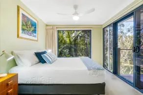 Tamarind Retreat: A Leafy Coastal Home - Image 3