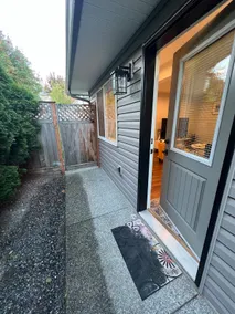 Beautiful Entire 2 Bedroom Suite - Image 4