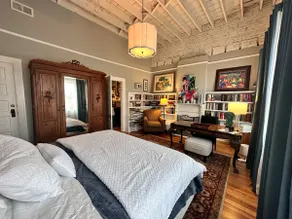 Private & Modern Studio! - Image 2