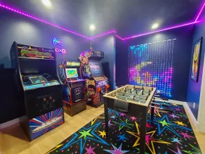 Pool - Hot Tub - Theater - Arcade - Mural - RRG - Image 3
