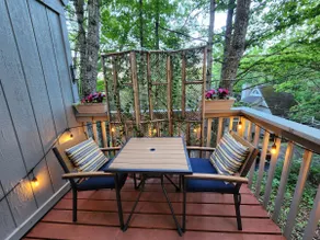 Hideaway Magic Treehouse - Image 2