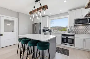 Exclusive! Modern FarmHouse❖ + Pet-Friendly - Image 2
