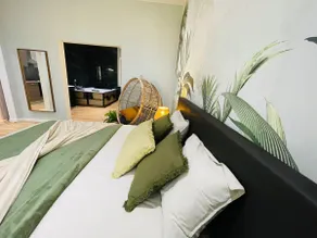 Exotic apartment (broken jacuzzi) - Image 4