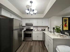 Townhouse in Northeast El Paso - Image 3