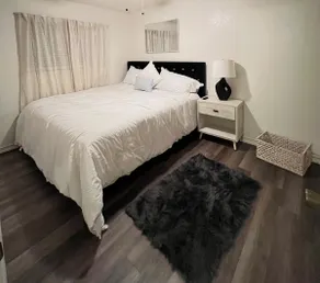Townhouse in Northeast El Paso - Image 5