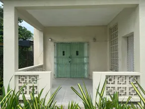 Large Private Apartment - 5 mins to US Embassy - Image 5