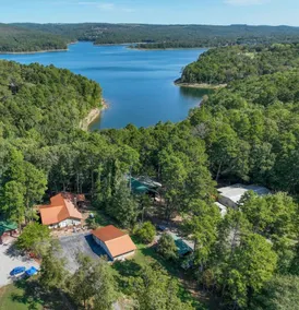 The Lodge at Hidden Cove - Image 2
