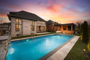 Luxurious 8000 Sq with pool and cabana - Image 2