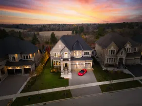 Luxurious 8000 Sq with pool and cabana - Image 4