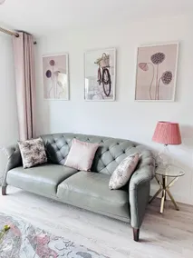 Central Derby Urban 2 Bedroom Flat - An Oasis of Elegance! Free Parking and Wifi suitable for families and professionals - Image 2