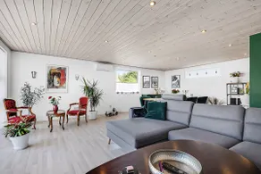 Cozy And Spacious Townhouse In Aars - Image 5