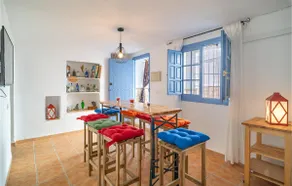 Stunning Home In Villanueva De Algaidas - Image 5