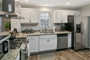 Great for families DT Libertyville Near Naval Base - Image 3