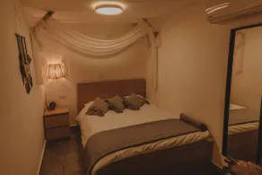 Moment in time - Image 4