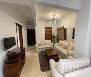 Ground floor Apartment in Degla - Image 2