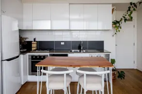 Eden of Abbotsford—A Serene Escape off Johnston St - Image 4