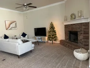 Family Friendly Spacious Home - Image 4