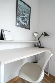 Studio King Bed Miraflores AC | Coworking, Gym, Garage - Image 4
