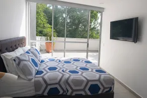 Luxury Apartment - Image 3