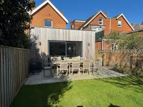 Domik super home, 4 ensuite bedrooms, pet friendly - Image 4