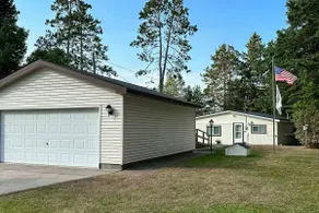 Cozy Mullett Lake Cabin: “Brown Tin Roof” - Image 2