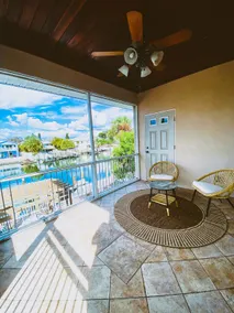 The Waterfront Relax House - Image 2