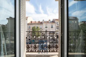 Jean's charming place with parking - Image 3