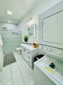 New Fancy Apartment - Image 3