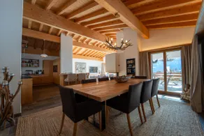 Exclusive Laax Chalet with Breathtaking Views - Image 5