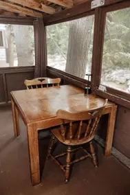 Relaxing White Mountains Cabin on the Riverbank - Image 3