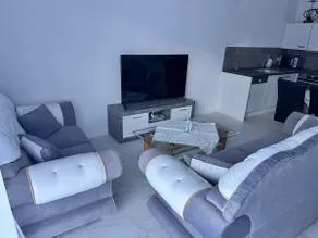 Jimmy's vacation home - Image 5