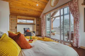 Coastal Retreat w/sauna - Image 4