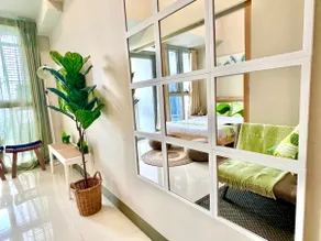 FreeParking Garden-theme 1BR BGC - Image 2