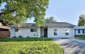 Alamo Ranch Casita - Image 3