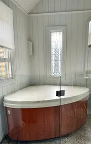 The Tin Tabernacle with spa - Image 4