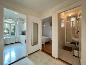Comfortable stay in a historic house - Image 4