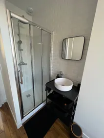 Hypercentre Troyes – 3 bedrooms & 3 bathrooms – pedestrian - Image 2